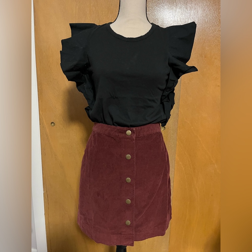 flutter sleeve tee